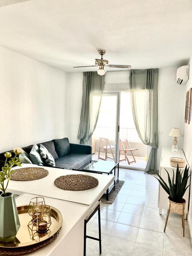 Ferienwohnung Apatrament Torrevieja Exterior foto